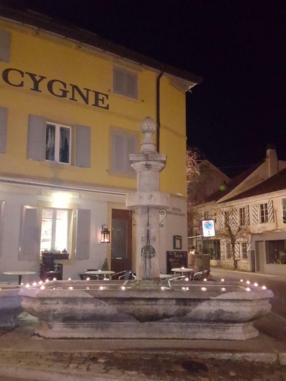 Hotel Du Cygne La Grande-Beroche Bagian luar foto